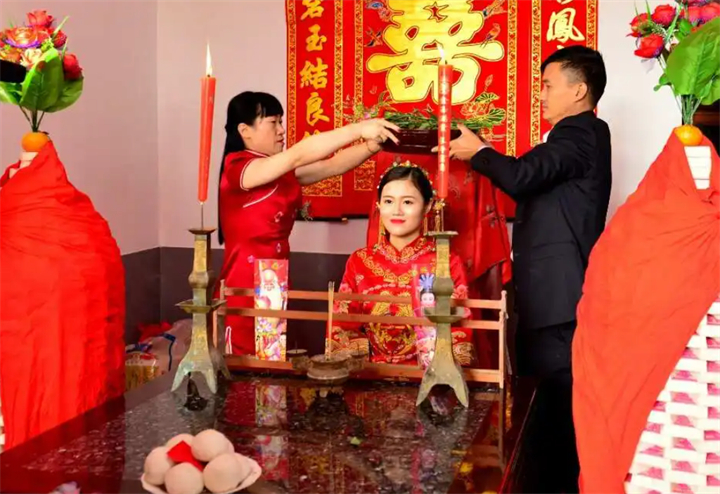 各地婚礼习俗